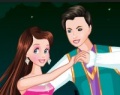 Игра Одеваем принца и принцессу для танца
