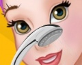 Игра Модный макияж для принцессы Белль